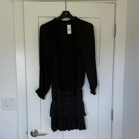 Current Air | Dresses | Current Air Black Long Sleeve Dress | Poshmark Current Air | Dresses | Current Air Black Long Sleeve Dress | Poshmark